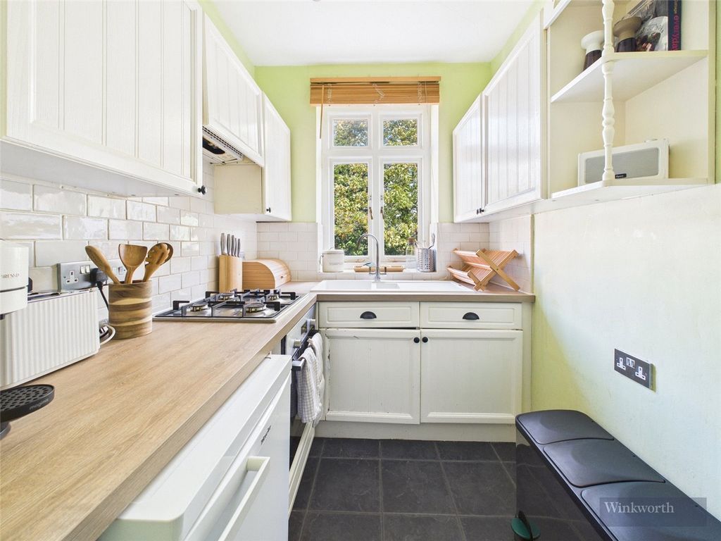 Property photo 2 of 9 Picture No. 19