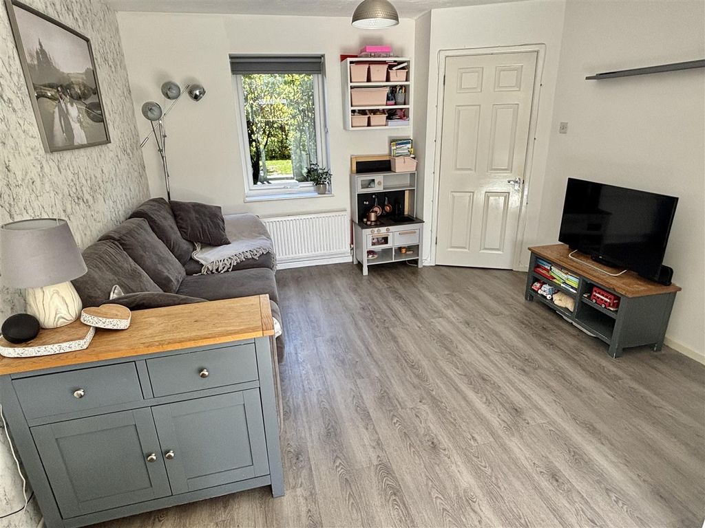 Property photo 2 of 12 Img_1658.Jpg