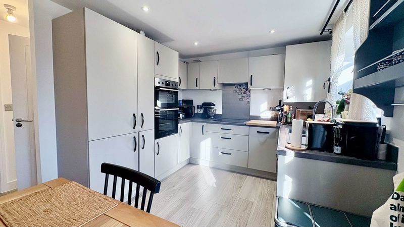 Property photo 3 of 18 Photo 3