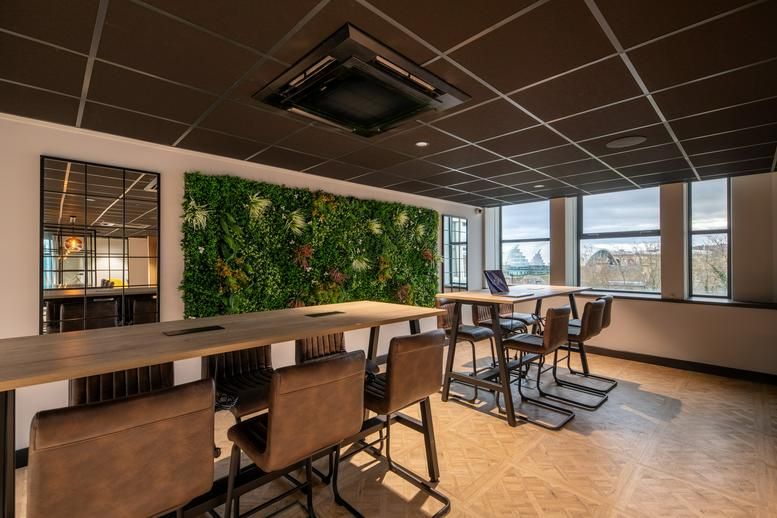 Property photo 3 of 28