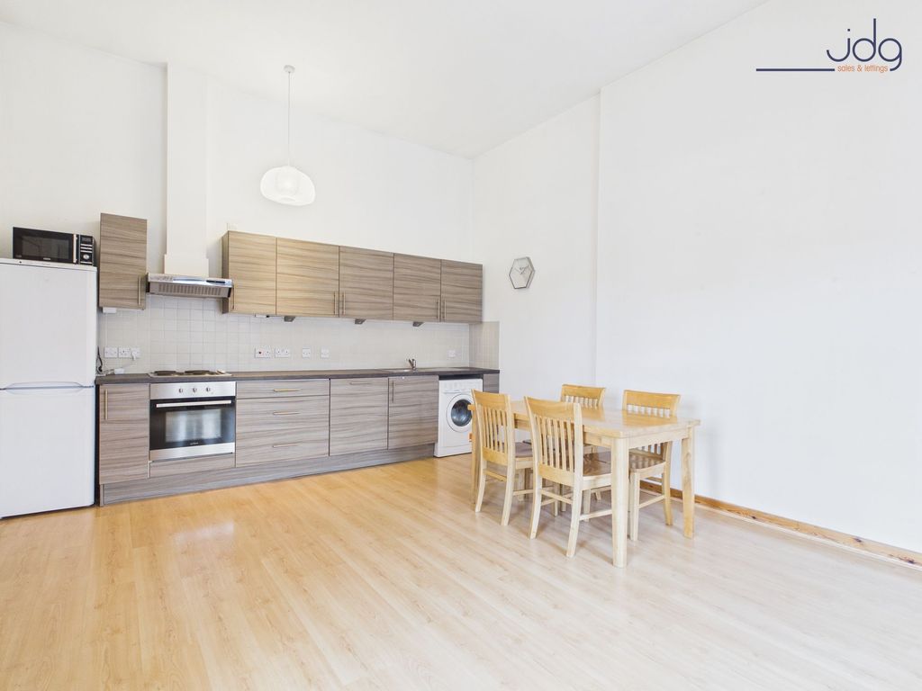 Property photo 2 of 11 Kitchen Area