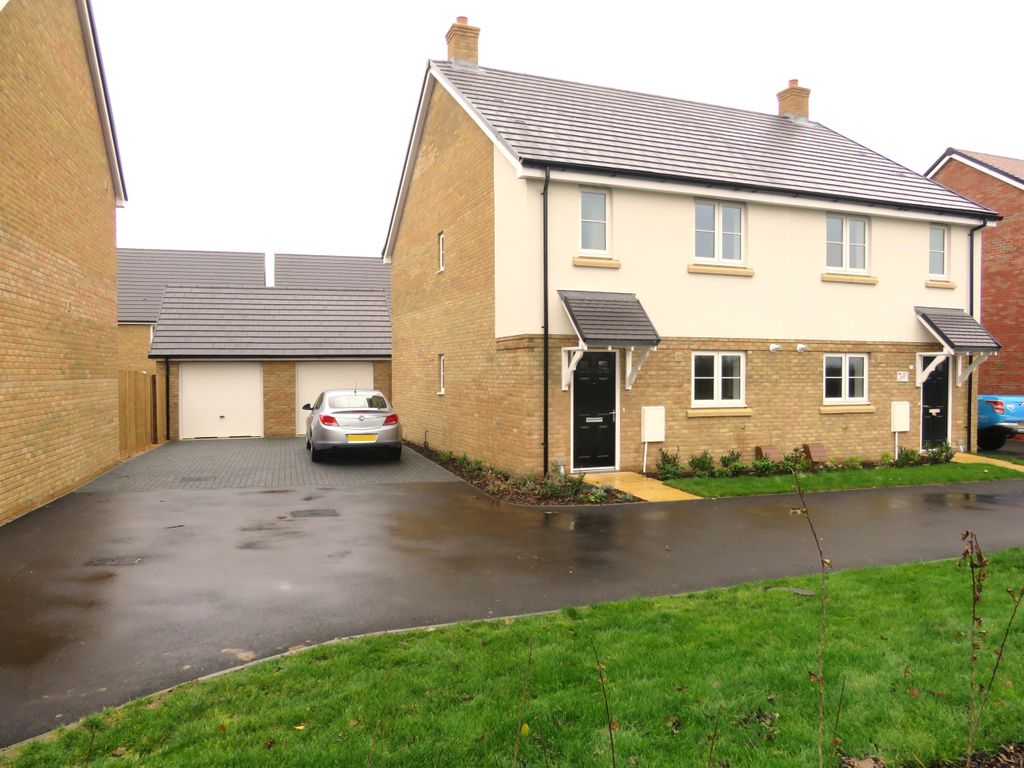 Property photo 1 of 10 View