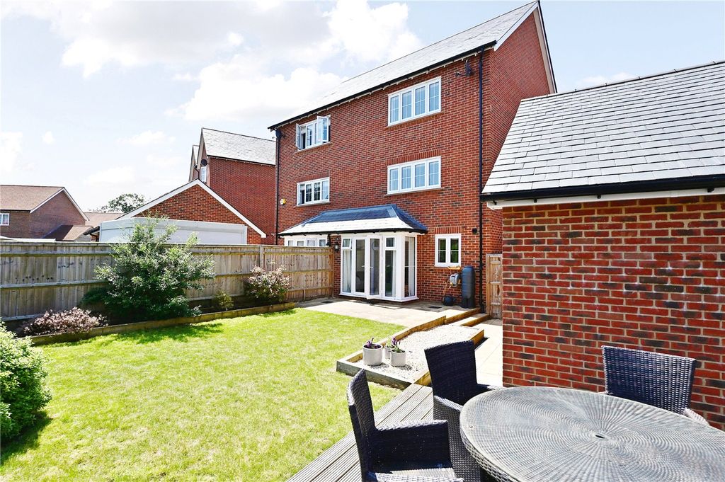 Property photo 3 of 13 Picture No. 28