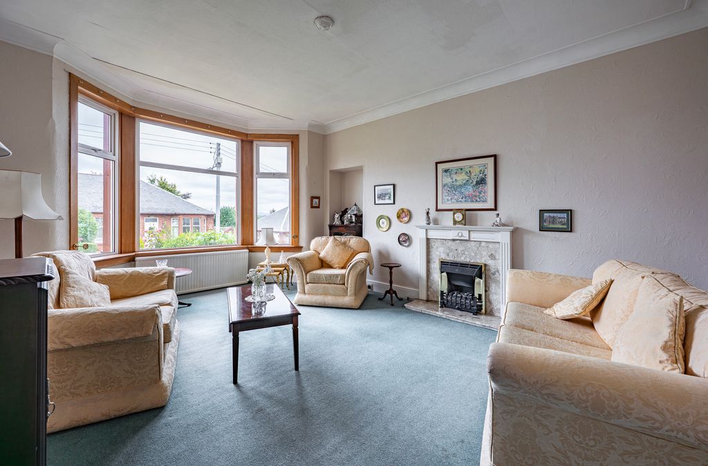 Property photo 3 of 55