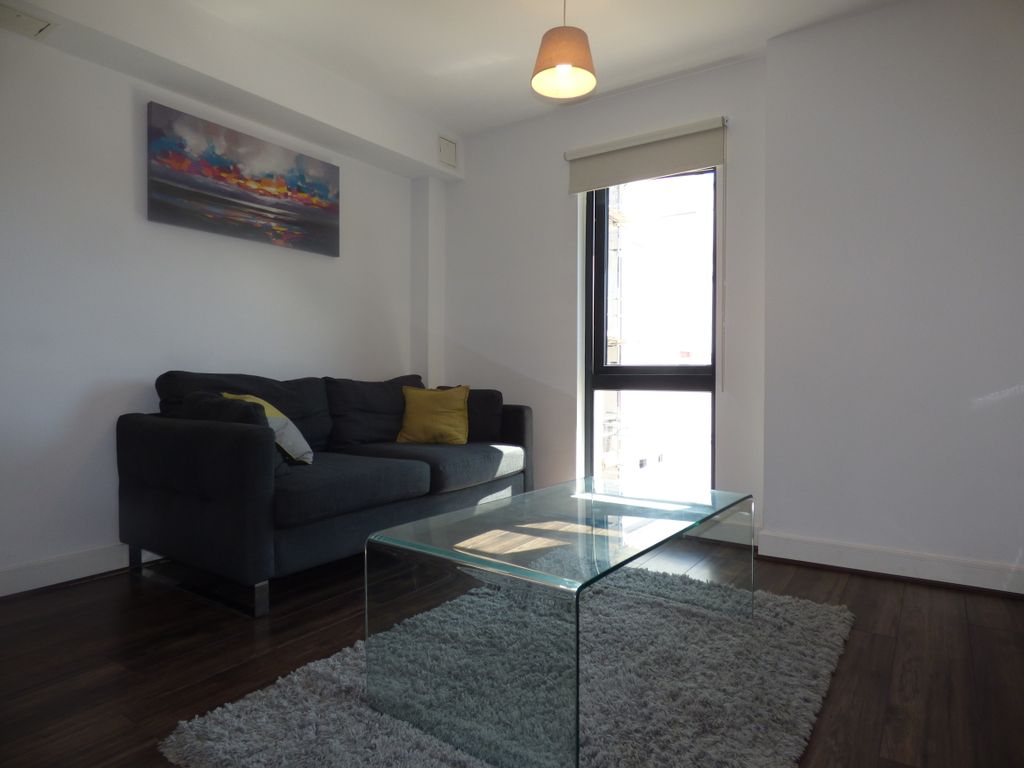 Property photo 2 of 7