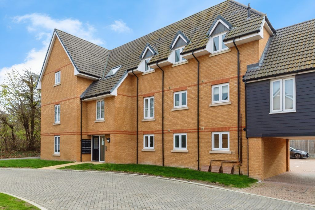 Property photo 2 of 10