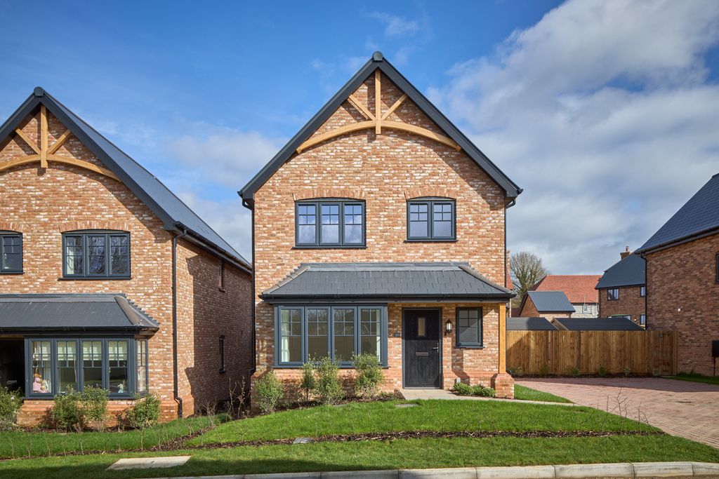 Property photo 1 of 12 Hazel House Type