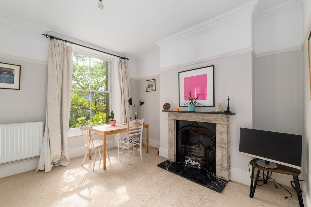 Property photo 2 of 7