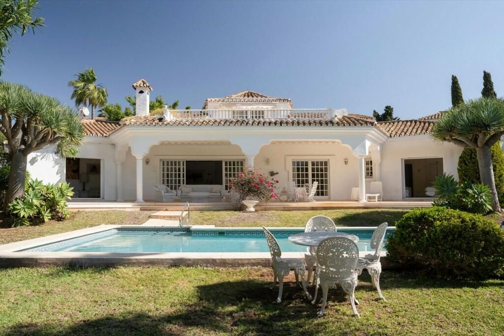 Property photo 1 of 3