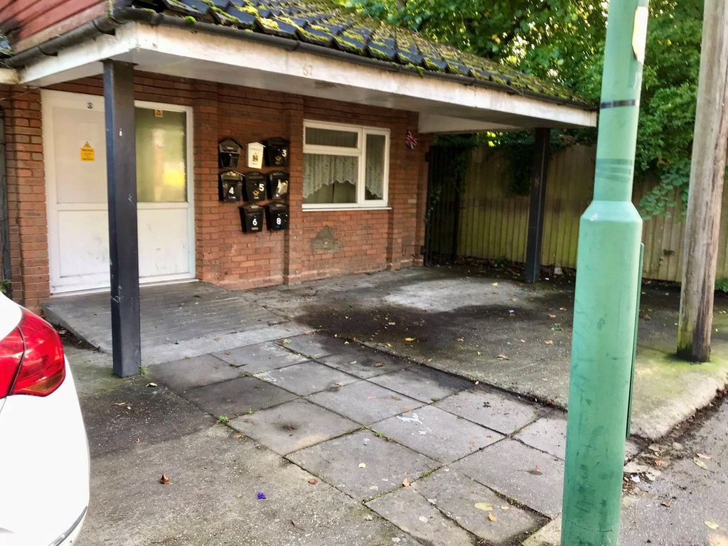 Property photo 2 of 2