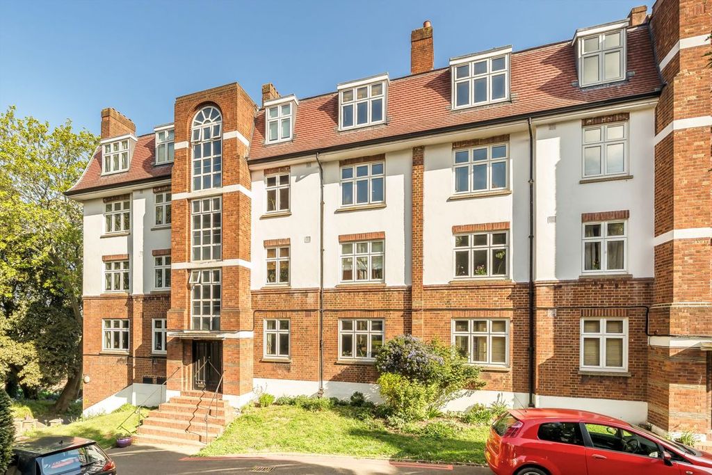 Property photo 1 of 7