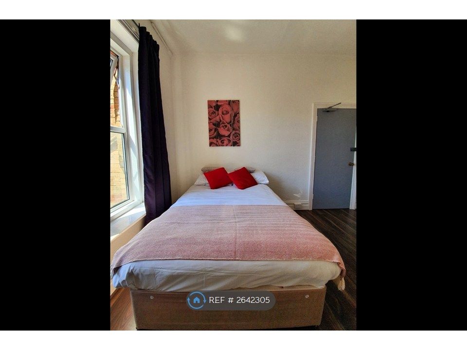 Property photo 3 of 6