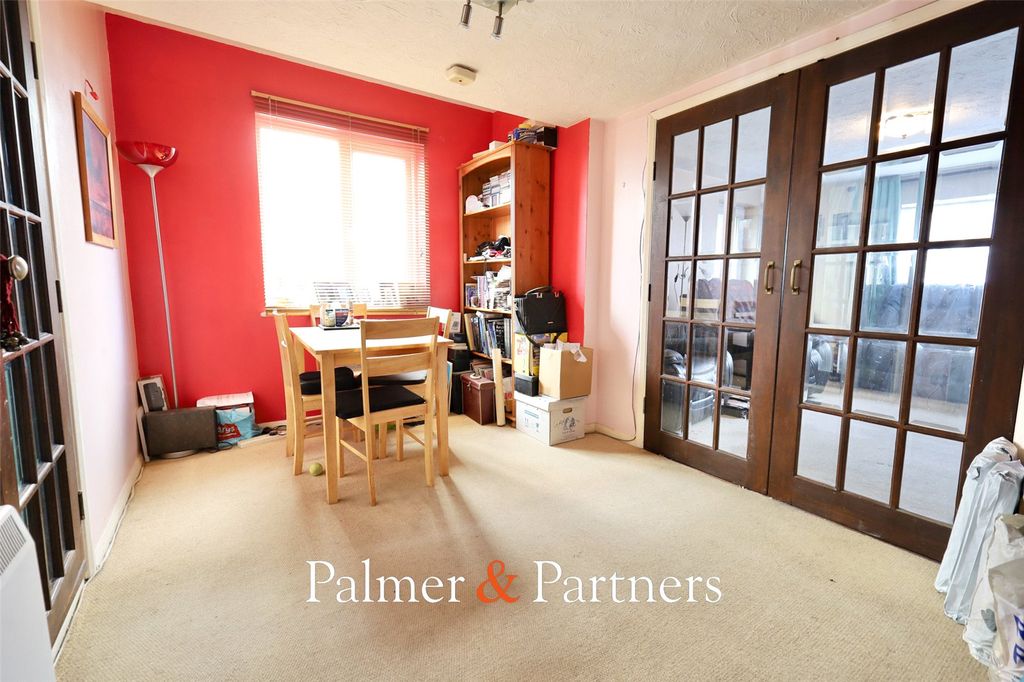 Property photo 3 of 15 Picture No. 14