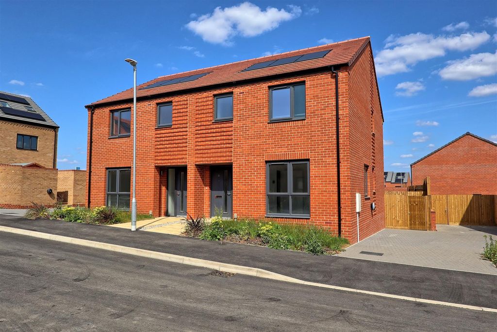 Property photo 1 of 16 3.Jpg