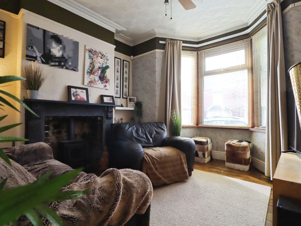 Property photo 2 of 16