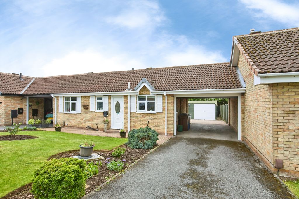 Property photo 2 of 15
