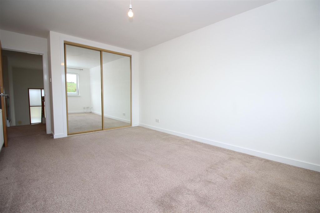 Additional image 17 of 5 bed detached house for saleMillhouse Road, Millhouse Gate, Inverkip PA16