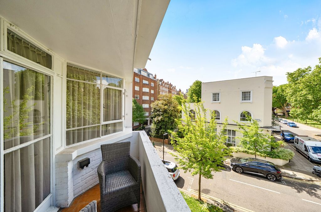 Property photo 3 of 26 1464132-12-6A05B0...