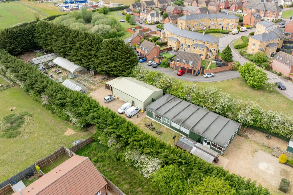 Property photo 3 of 3 Northamptonshire Country Centre, Duston, Northampton, Nn5 4Bb - 0620.Jpg