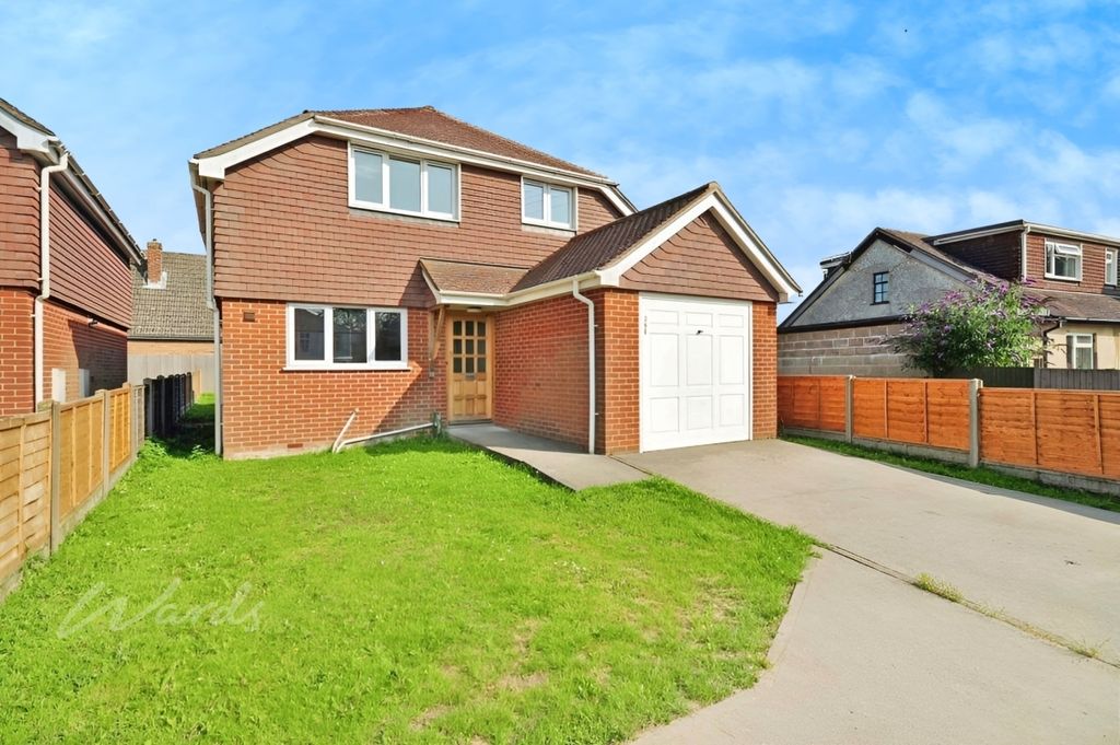 Property photo 1 of 11 Front