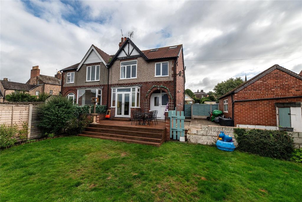 Property photo 1 of 36 Picture No. 55