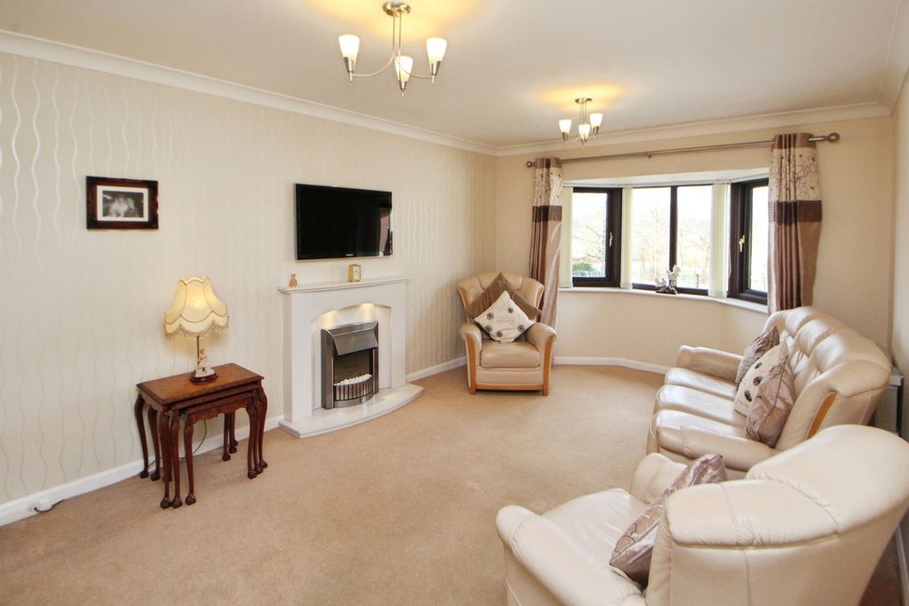 Property photo 2 of 11 Picture No. 10