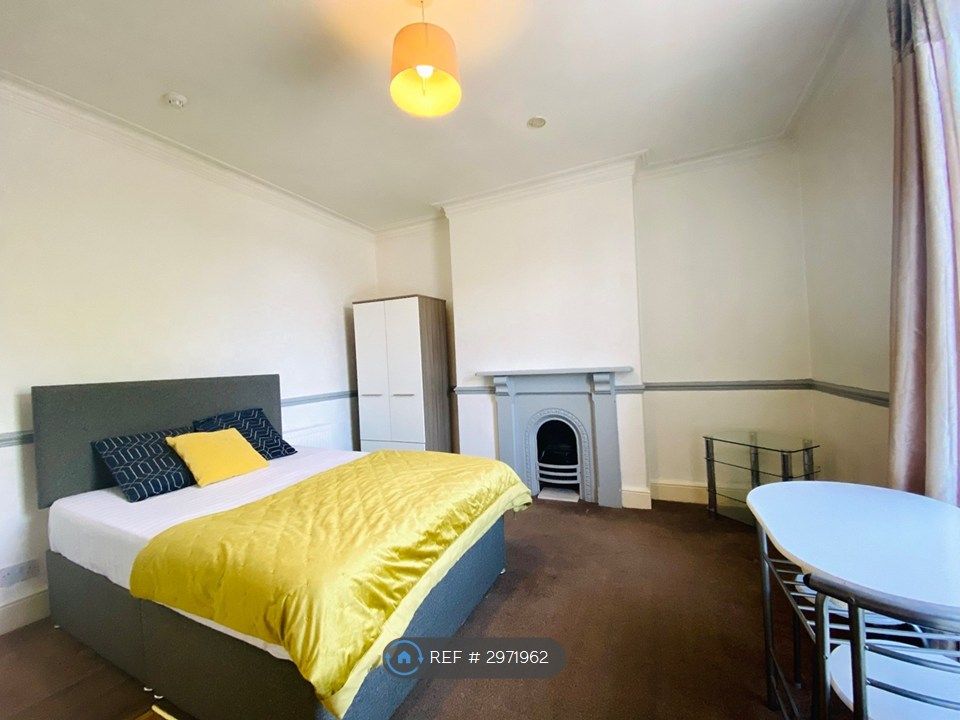 Property photo 2 of 4