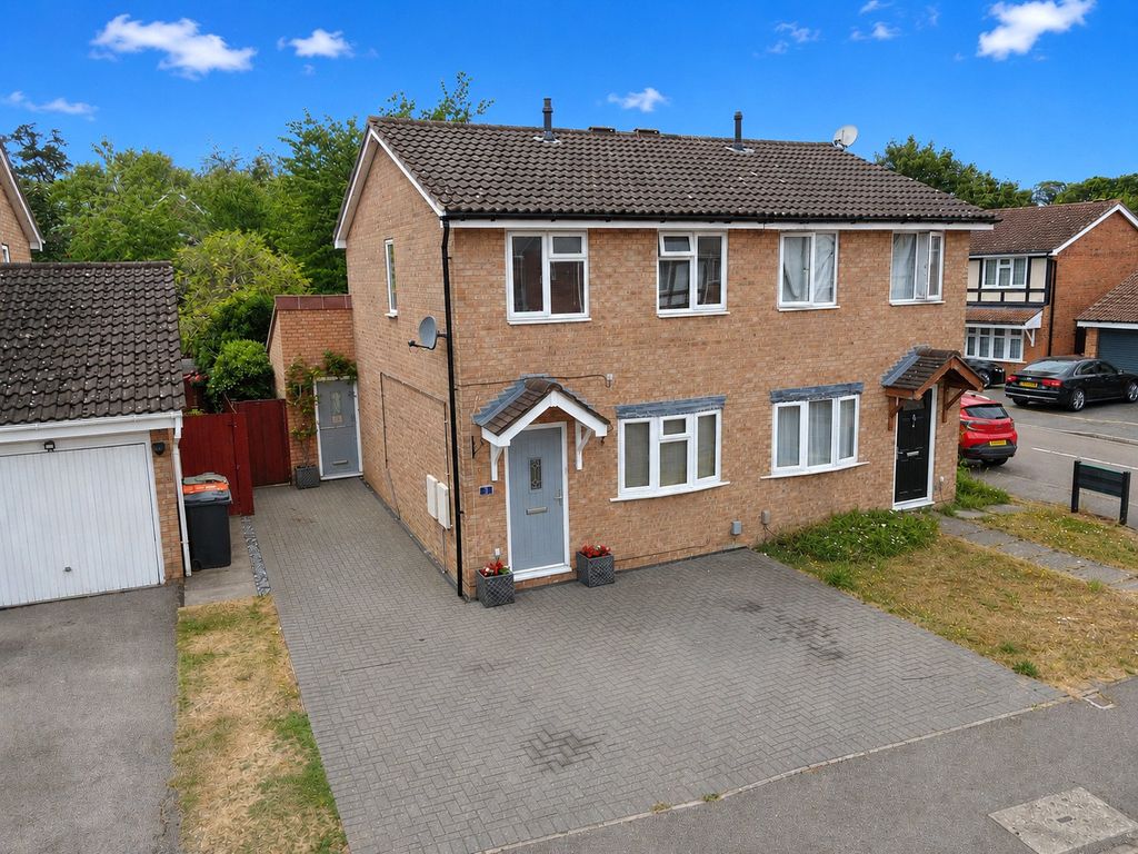 Property photo 1 of 17 Picture No. 02