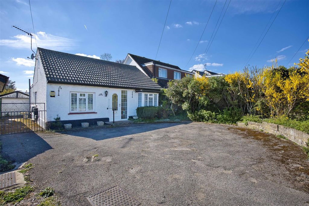 Property photo 1 of 18 Front