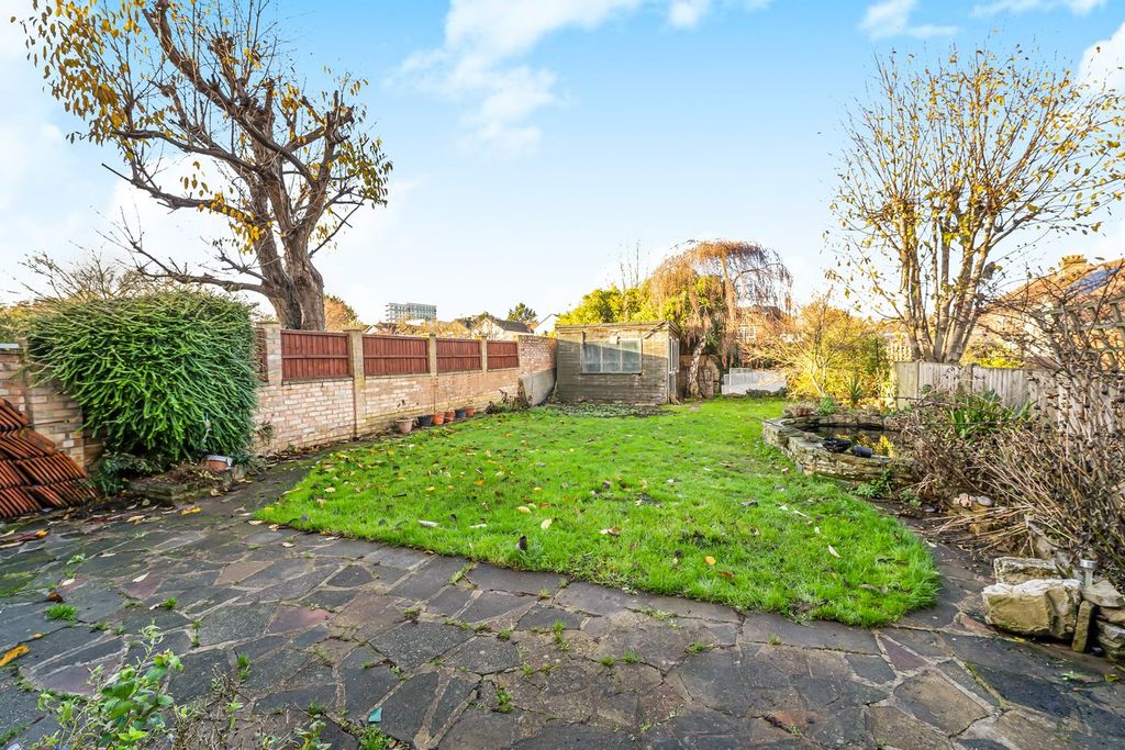 Property photo 2 of 14