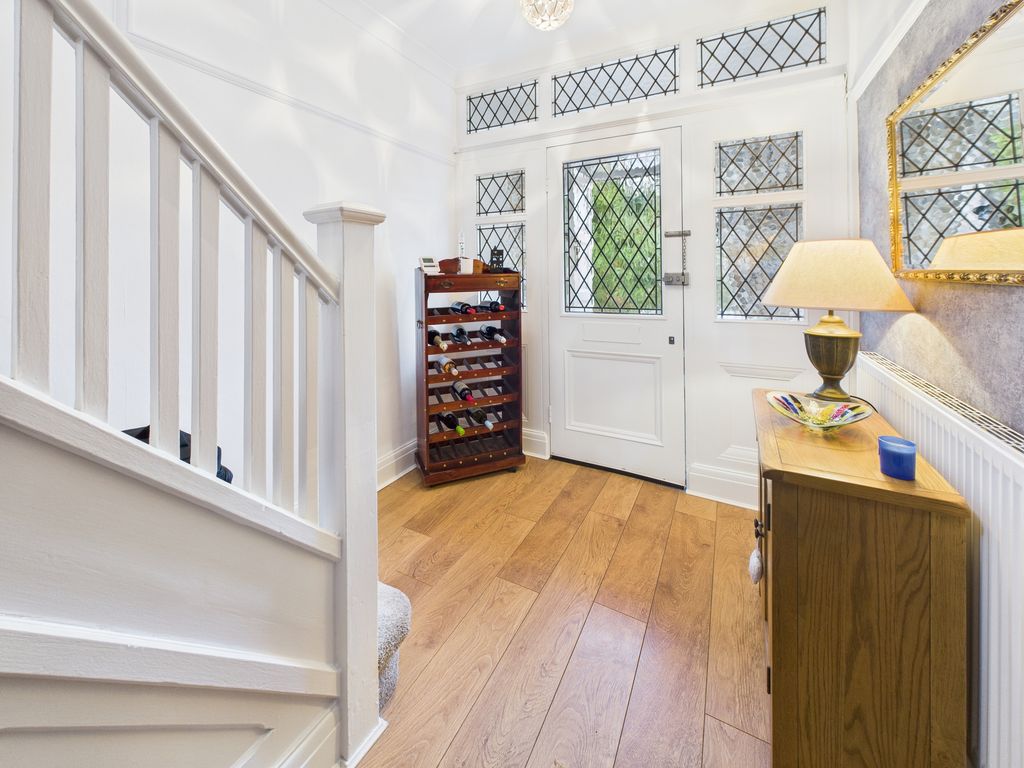 Property photo 3 of 35