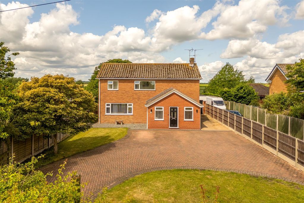 Property photo 1 of 25 13.Jpg