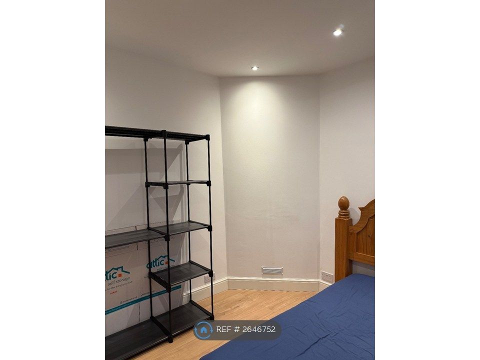 Property photo 2 of 4