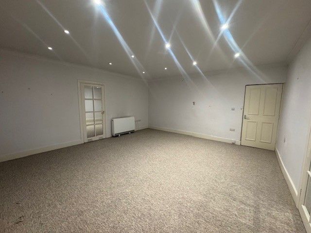 Property photo 3 of 7 Bedroom