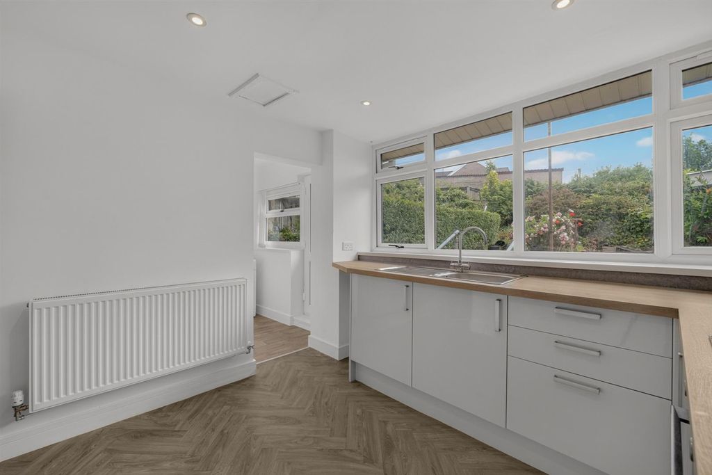 Property photo 2 of 26 6B-20.Jpg