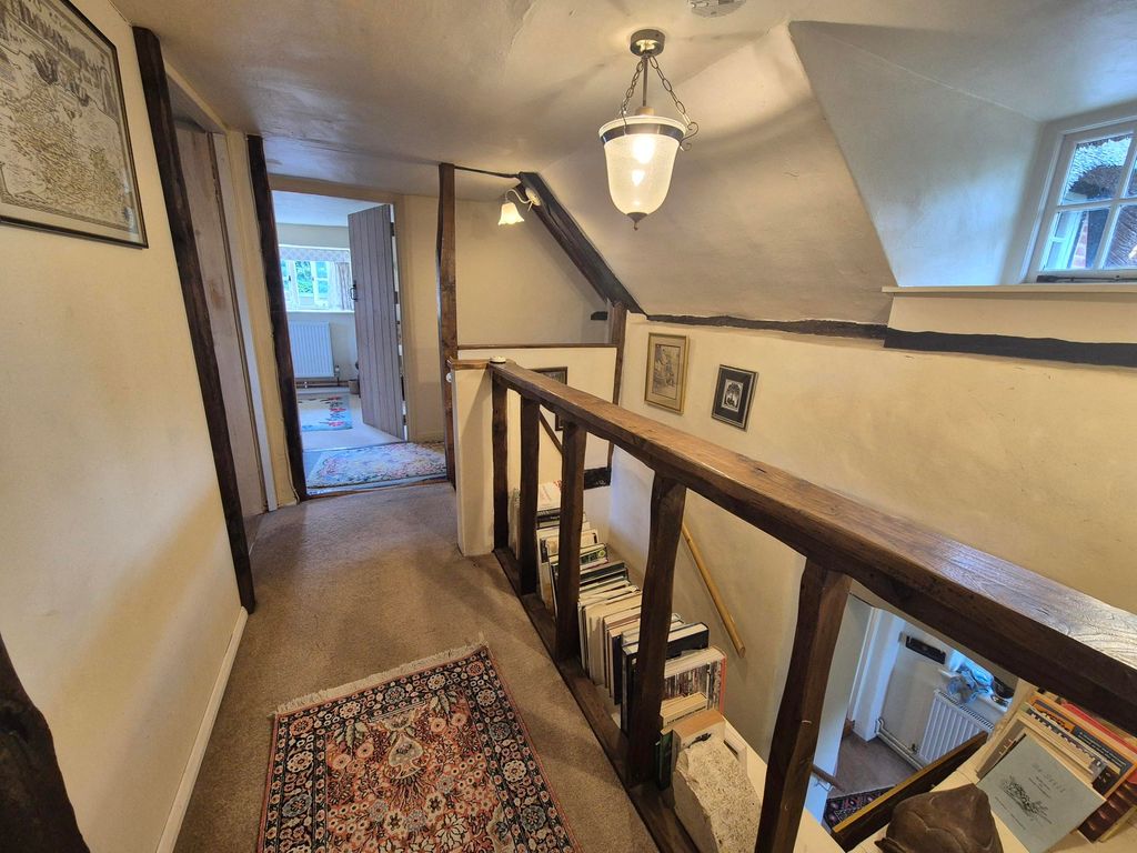 Property photo 3 of 18