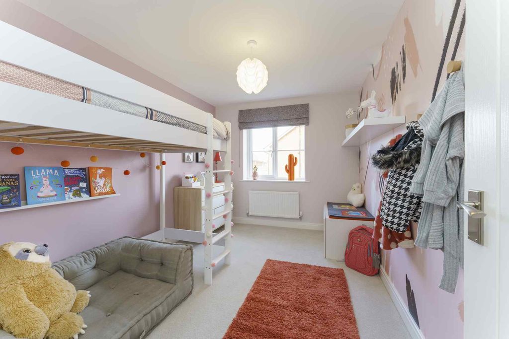 Property photo 2 of 7