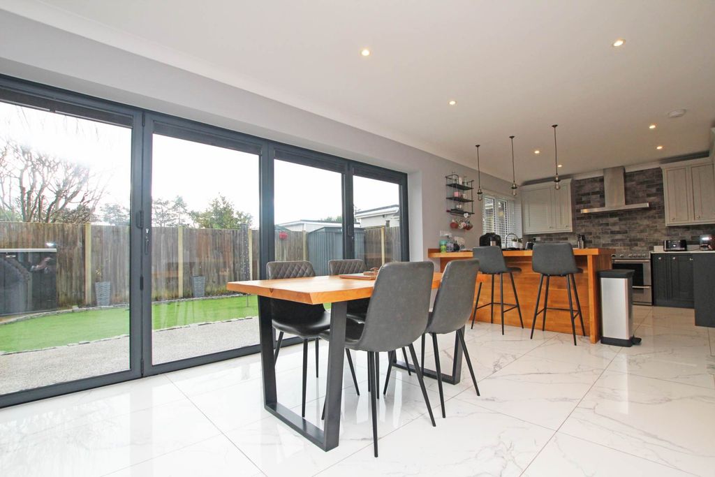 Property photo 1 of 26