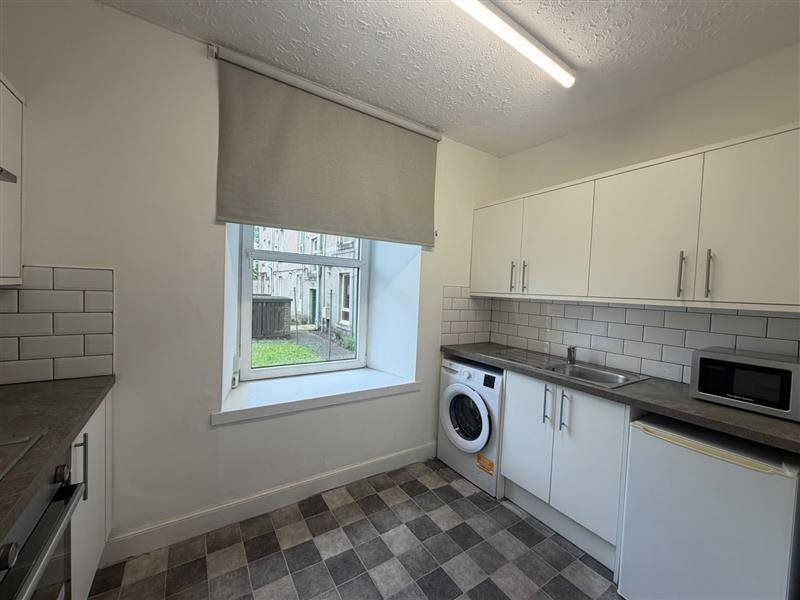 Property photo 2 of 6 A7Ca8916-4Bbb-4E99-Bc3d-99ba2480d1De