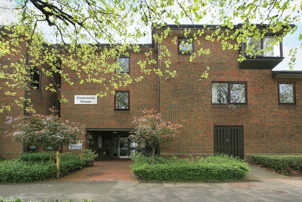 Property photo 1 of 17