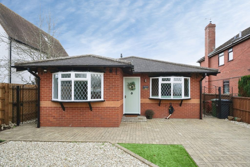 Property photo 1 of 17 Pbox-Img.Jpg