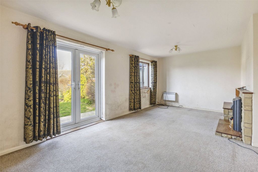 Property photo 2 of 10 Picture No. 05
