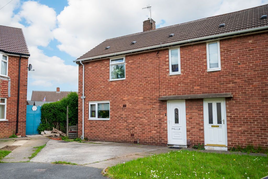 Property photo 1 of 25 Front