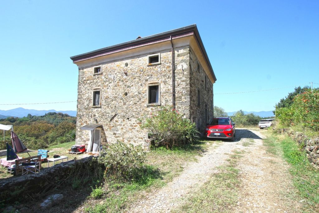 Property photo 1 of 71