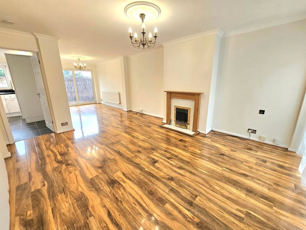 Property photo 3 of 14 Picture No. 14