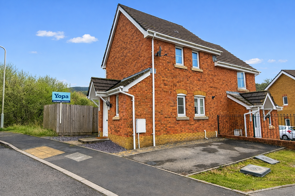 Property photo 1 of 12 6795Bd50-558B-4308-B591-926Dfabb02c5