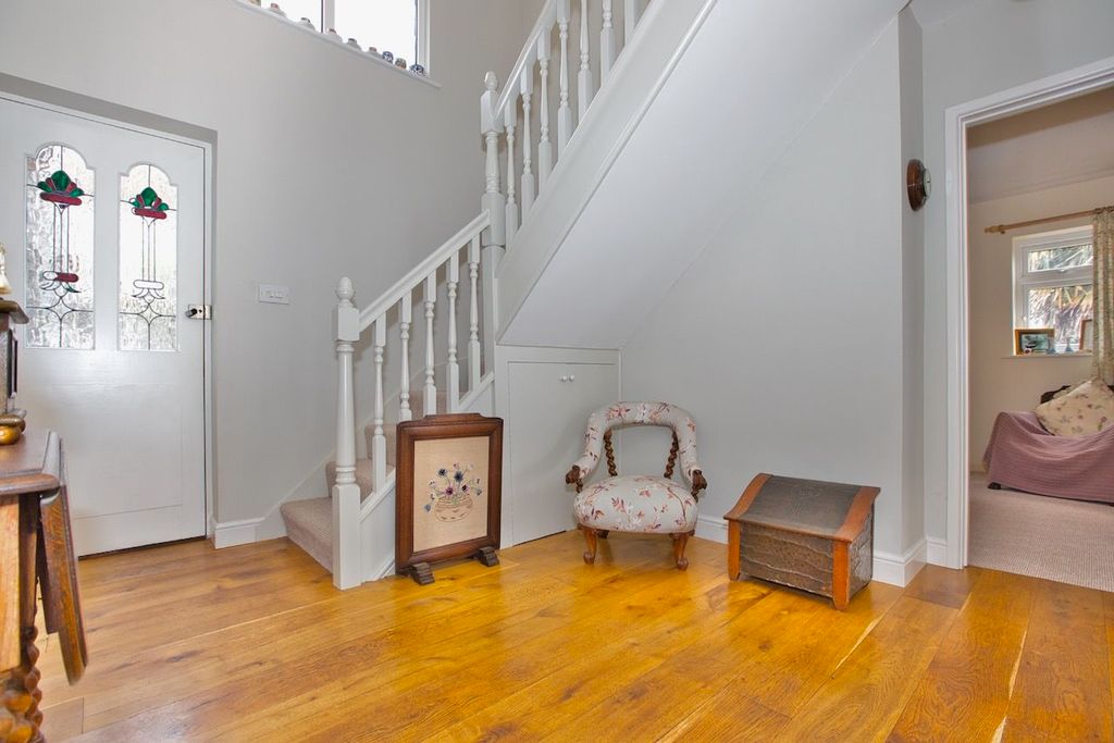 Property photo 3 of 30