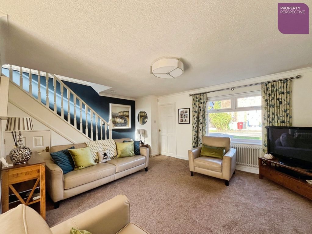 Property photo 3 of 13 Living/Dining Room