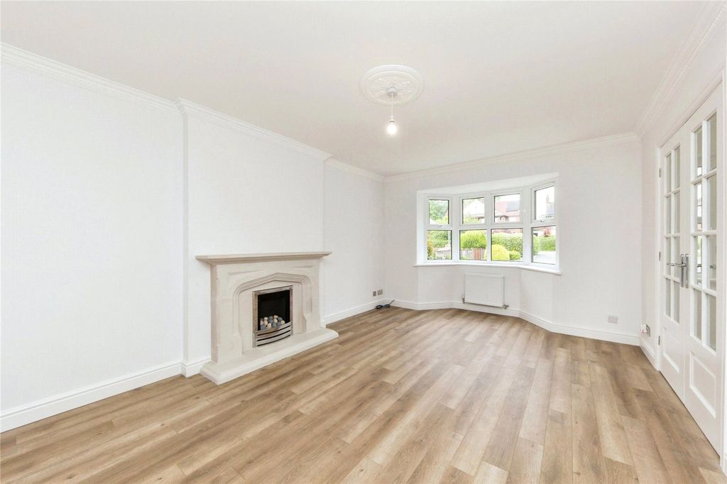 Property photo 3 of 33 Picture No. 26