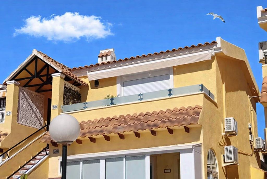 Property photo 1 of 27